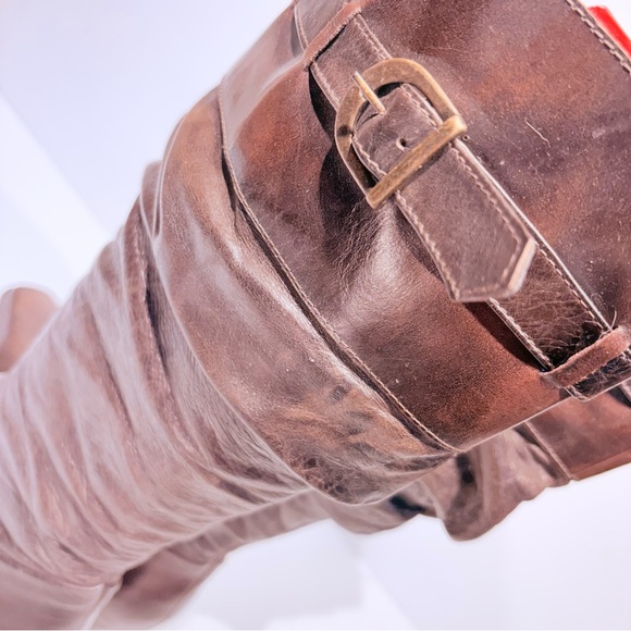 Vintage Brown Leather Heeled Boots with Buckle Detail - Picture 9 of 14